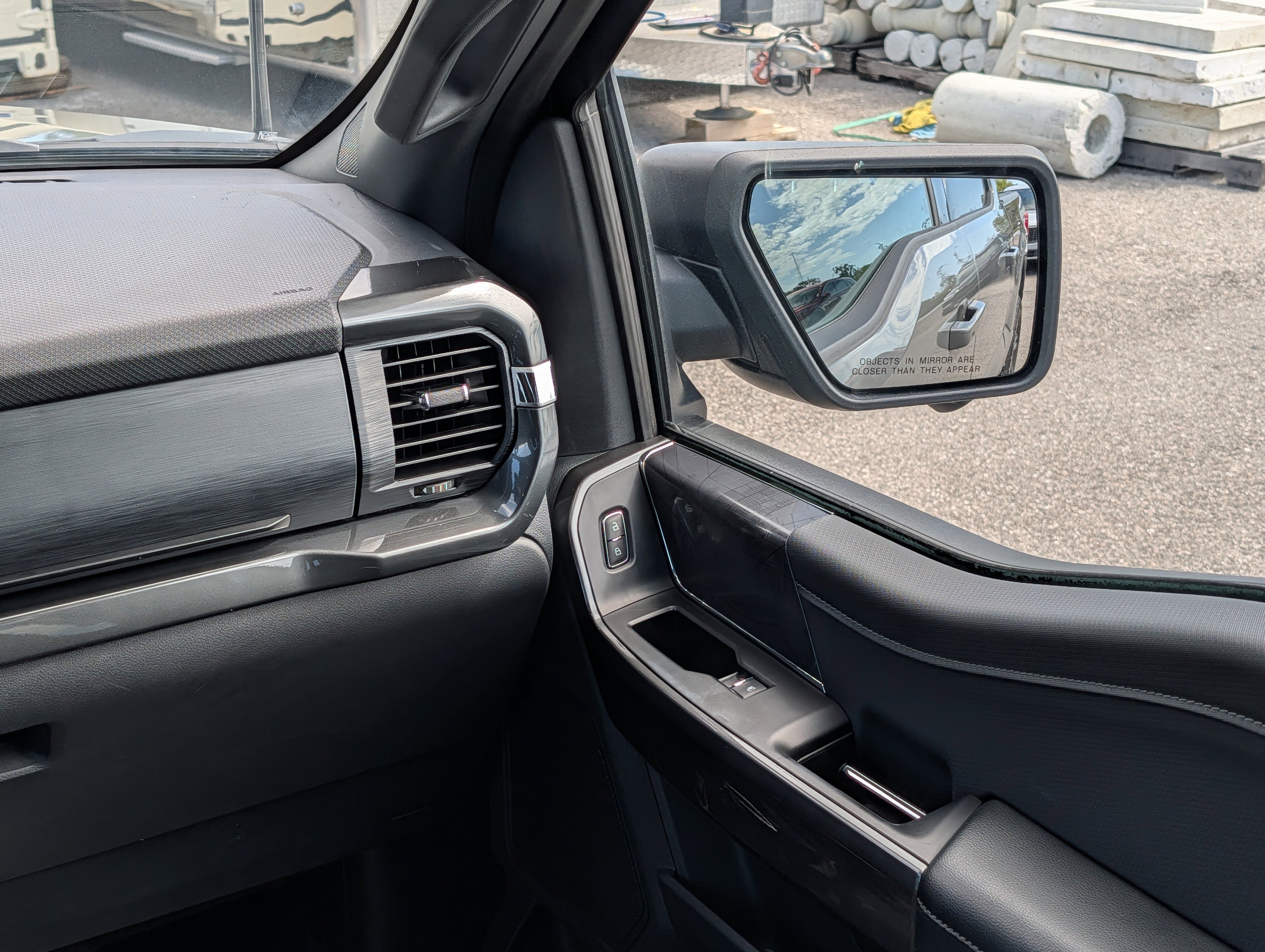 Certified 2021 Ford F150 XLT w/ Equipment Group 302A High image 18