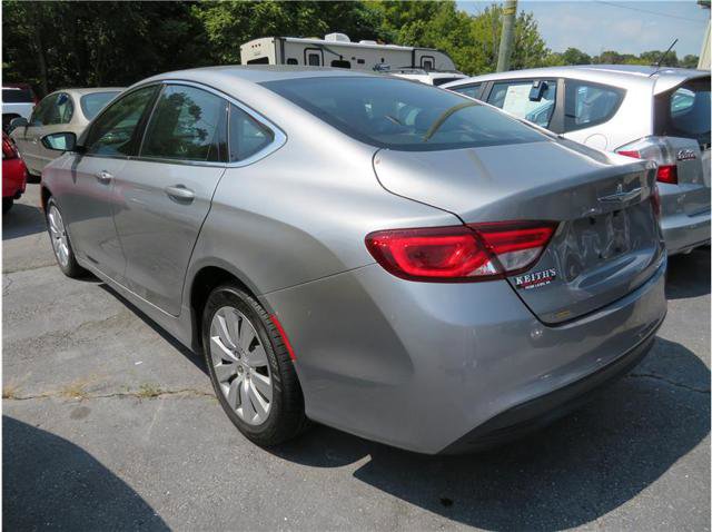 Used 2017 Chrysler 200 LX image 2