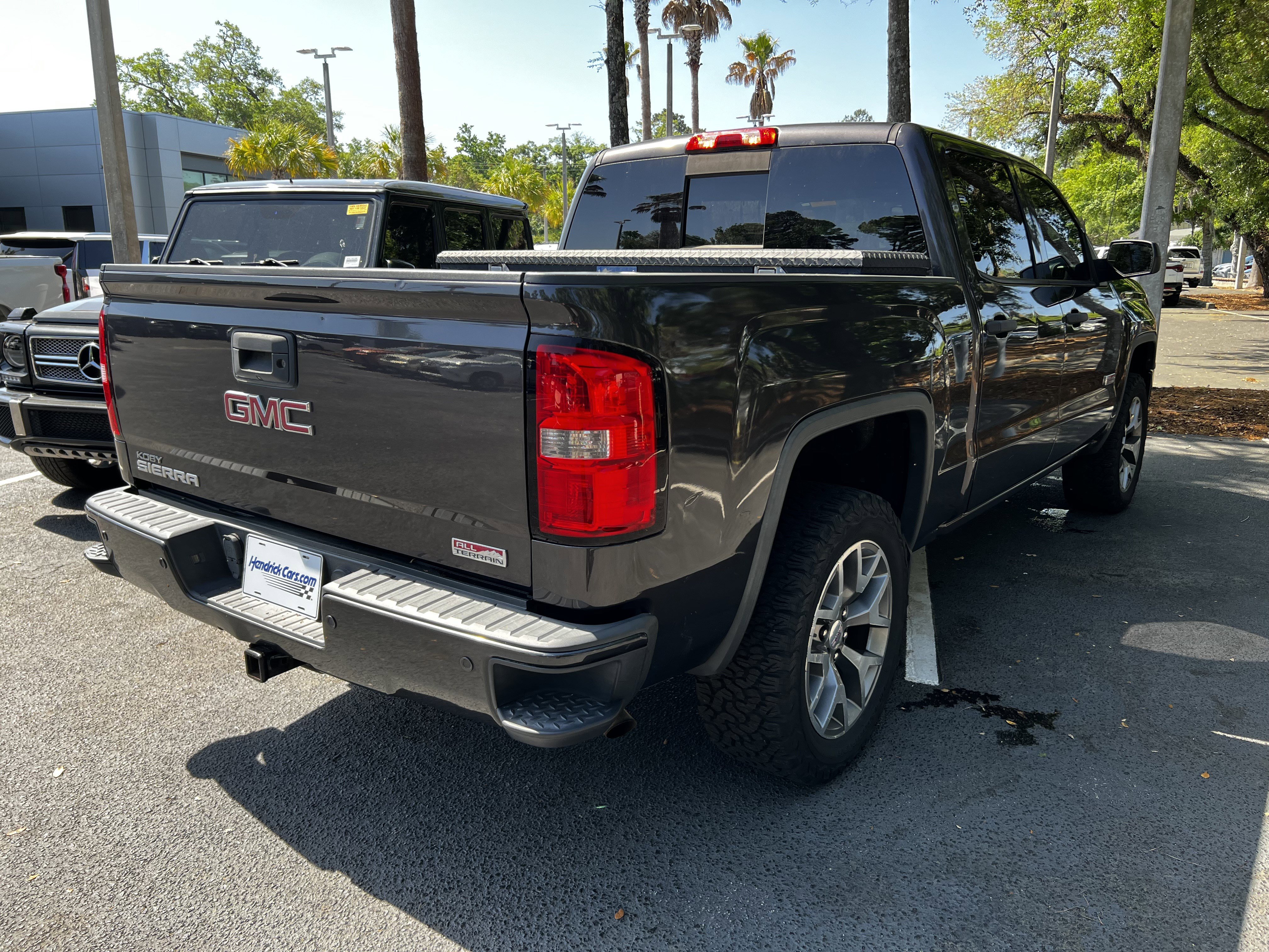 Used 2015 GMC Sierra 1500 SLT image 9