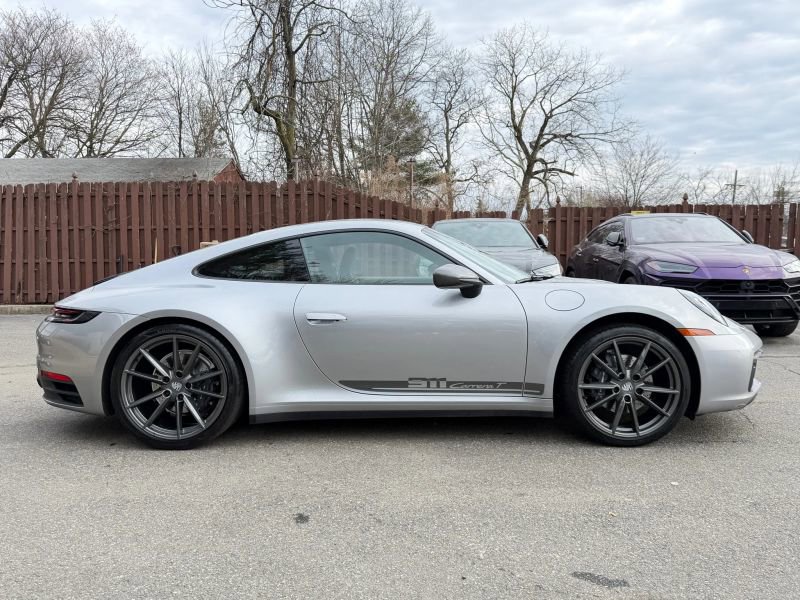 Used 2023 Porsche 911 Carrera T image 4