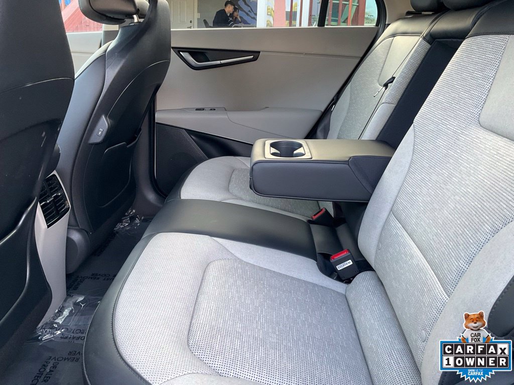 Used 2025 Kia Niro Wave w/ Wave Preserve Package FWD image 32