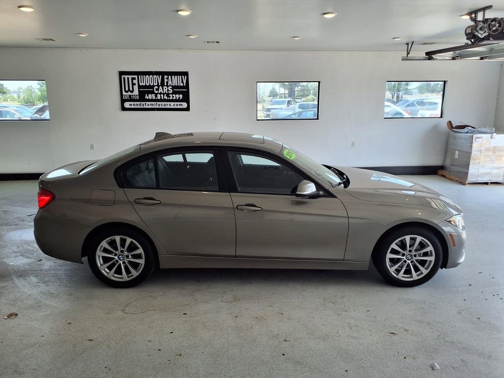 Used 2016 BMW 320i xDrive Sedan AWD/4WD image 22