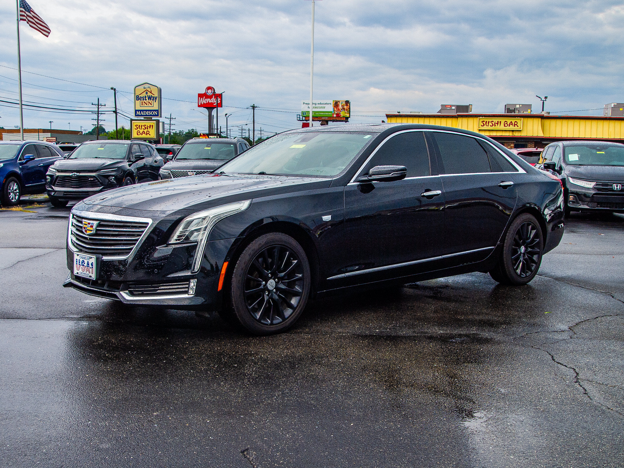 Used 2018 Cadillac CT6 Luxury AWD/4WD image 3