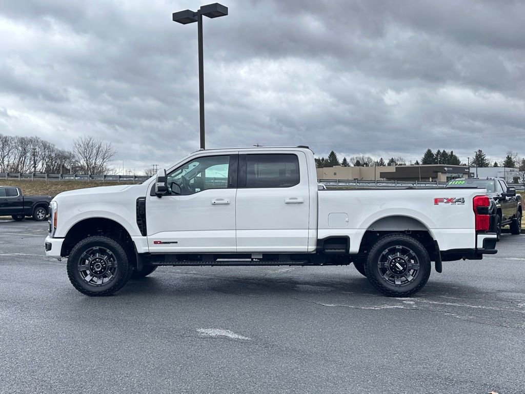Used 2023 Ford F350 Lariat w/ Lariat Ultimate Package image 6