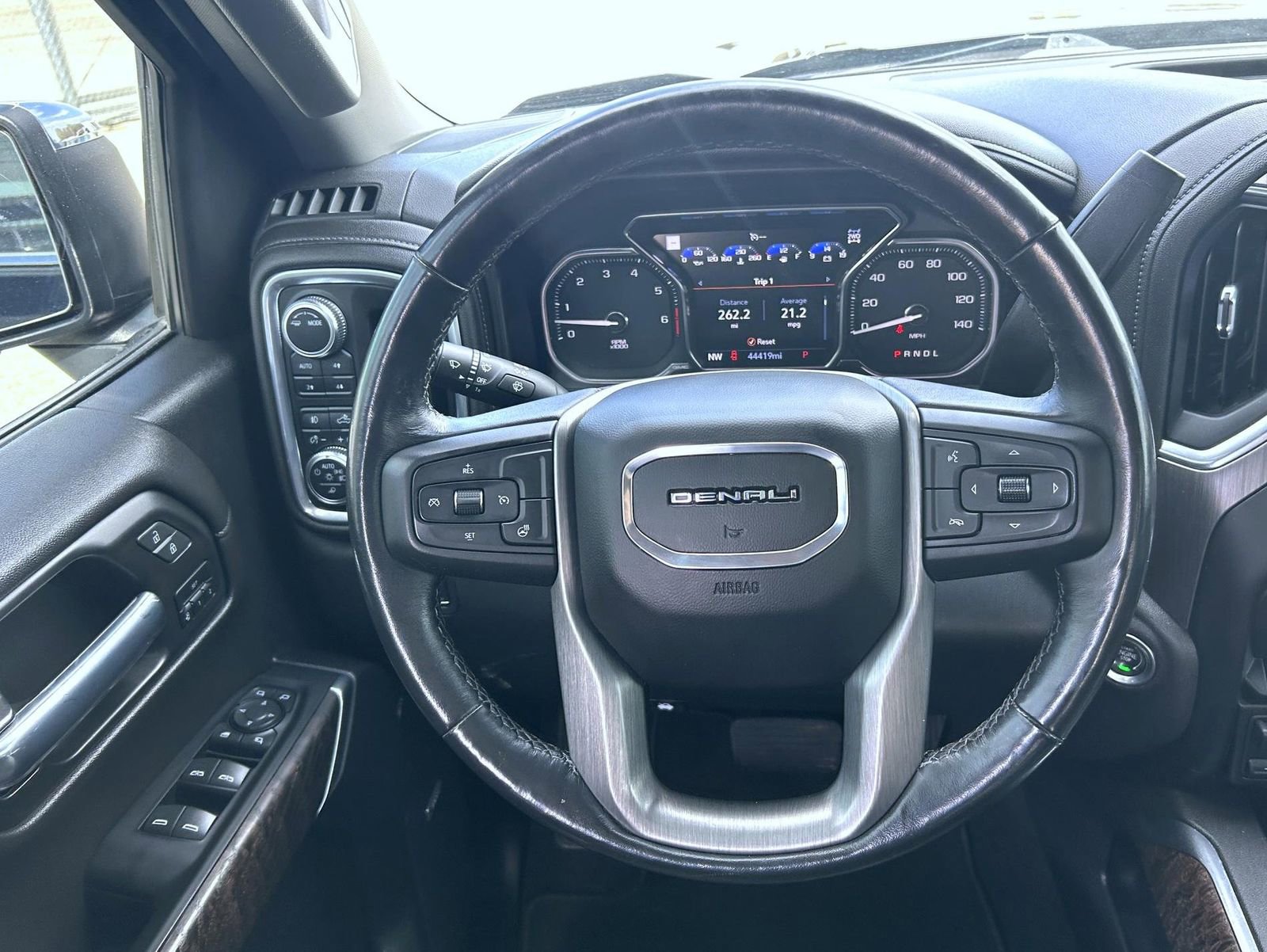 Certified 2021 GMC Sierra 1500 Denali AWD/4WD image 11