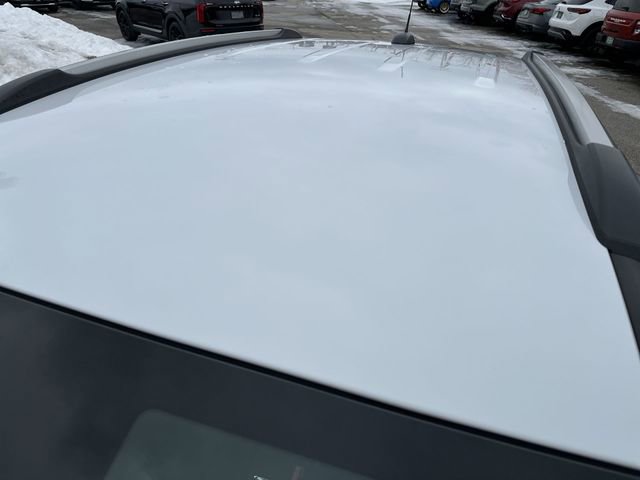 Certified 2022 Buick Encore Preferred w/ Safety Package II image 32