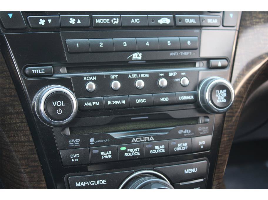 Used 2013 Acura MDX w/ Technology & Entertainment AWD/4WD image 30