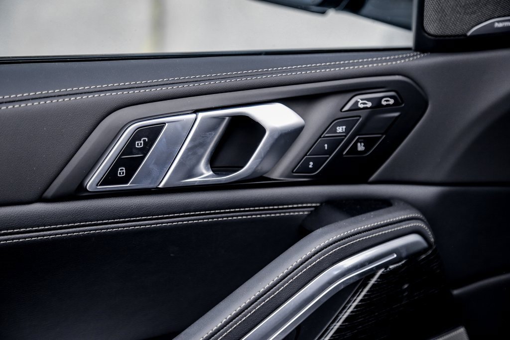 New 2026 BMW X6 M60i image 18