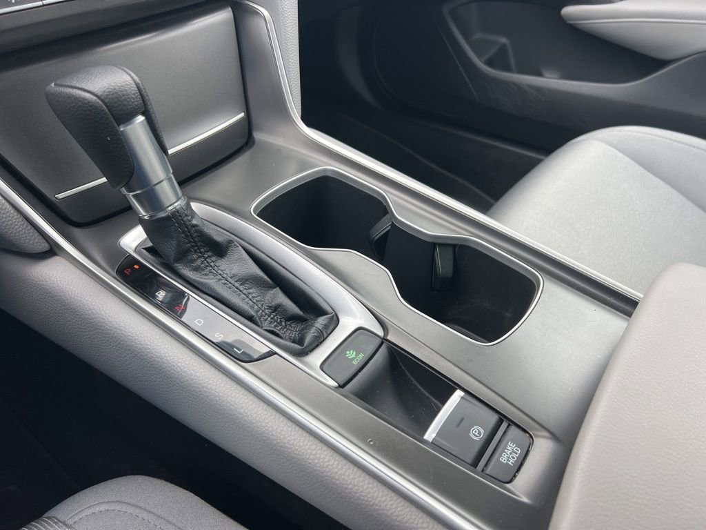 Used 2018 Honda Accord LX image 5