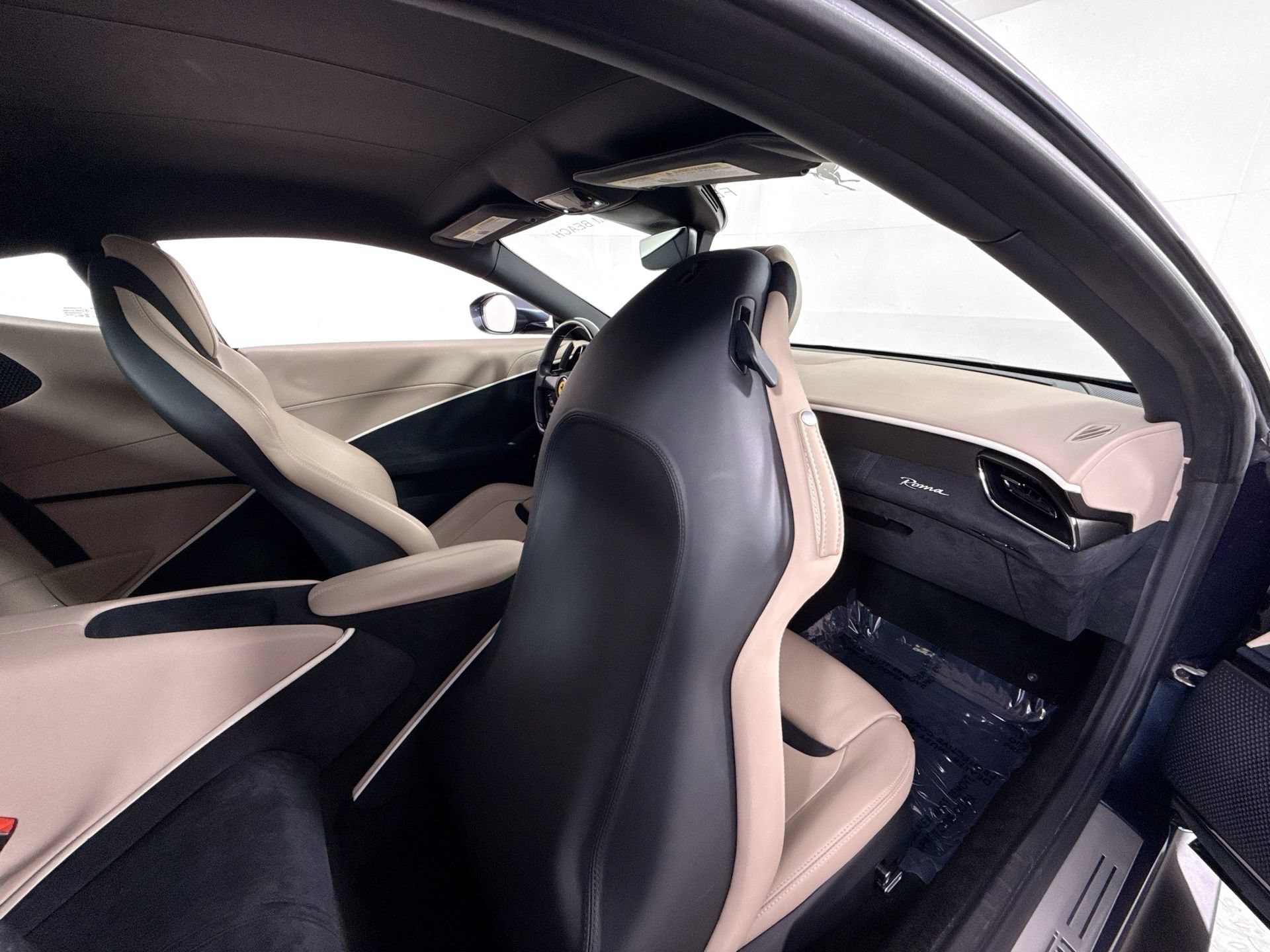 Certified 2021 Ferrari Roma RWD image 24