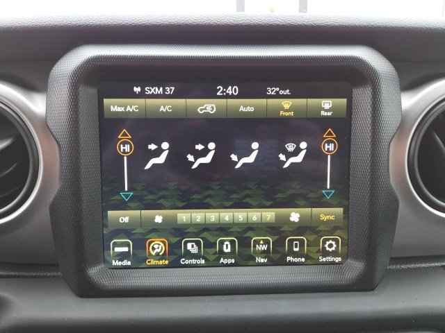 Used 2021 Jeep Wrangler Sport S image 9