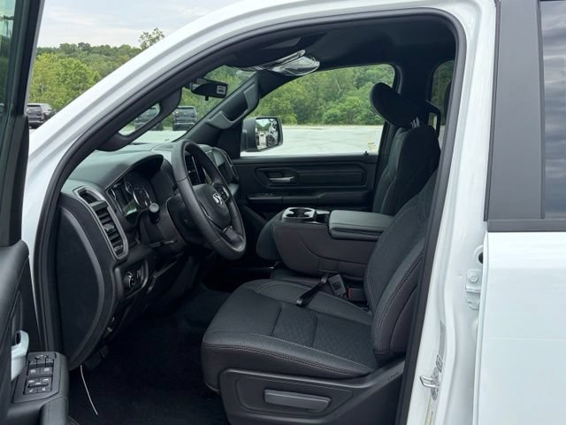 New 2026 RAM 1500 Express AWD/4WD image 14
