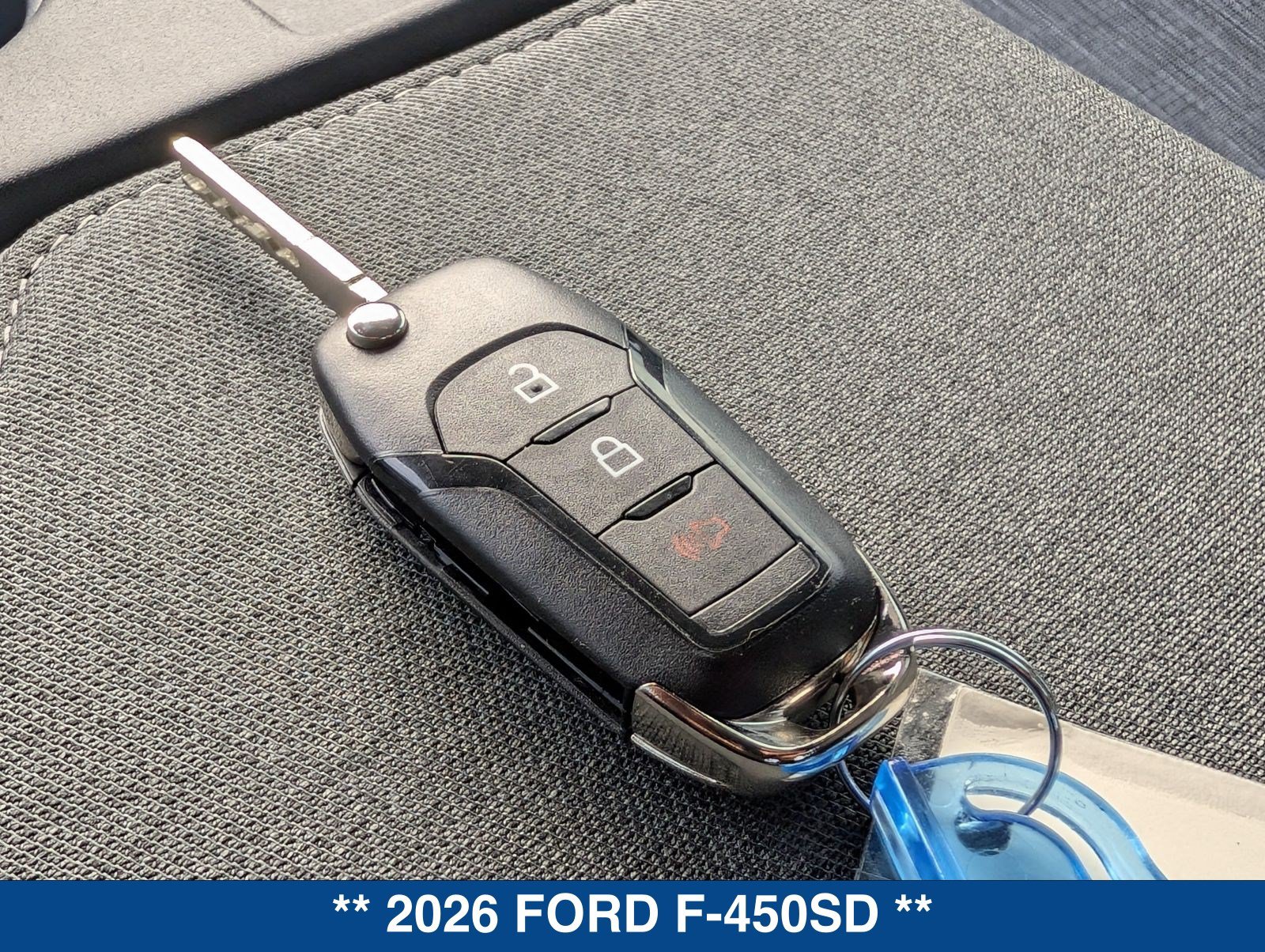 New 2026 Ford F450 XLT w/ FX4 Off-Road Package AWD/4WD image 58