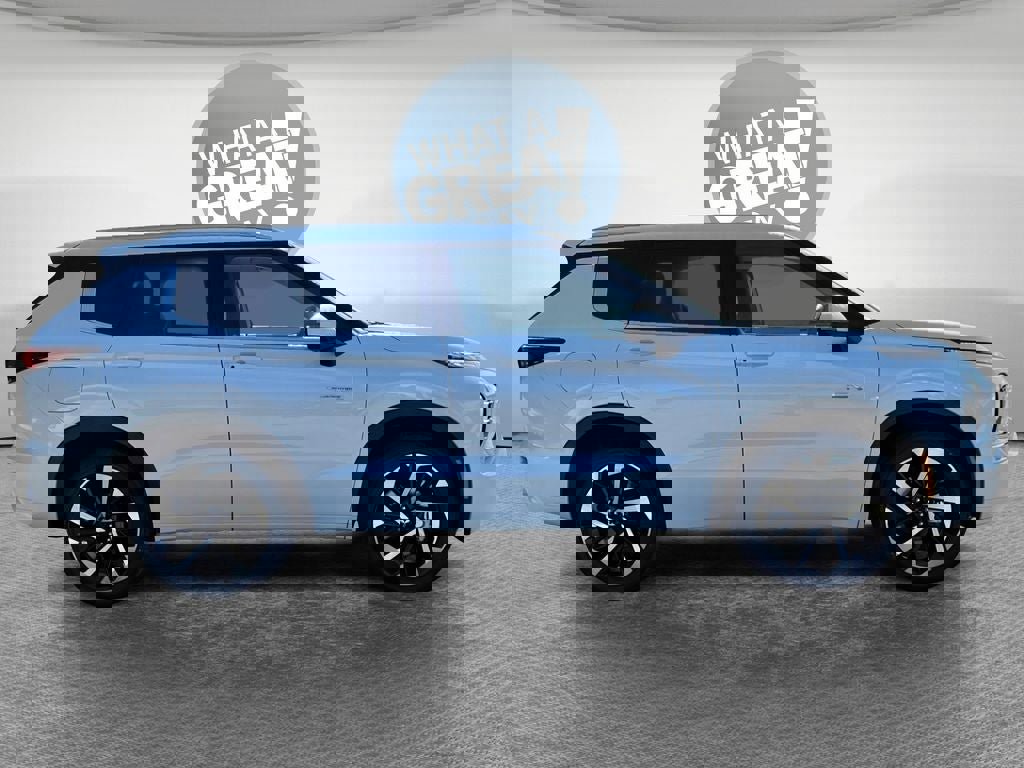 New 2025 Mitsubishi Outlander SEL image 4