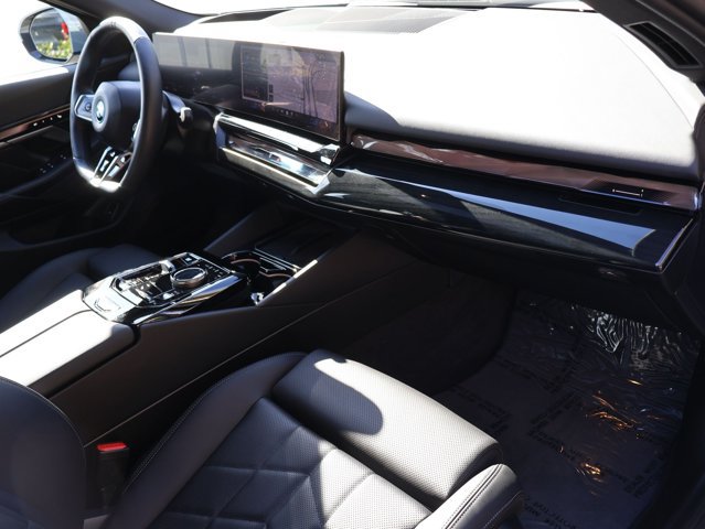 Certified 2024 BMW i5 eDrive40i w/ M Sport Package RWD image 25