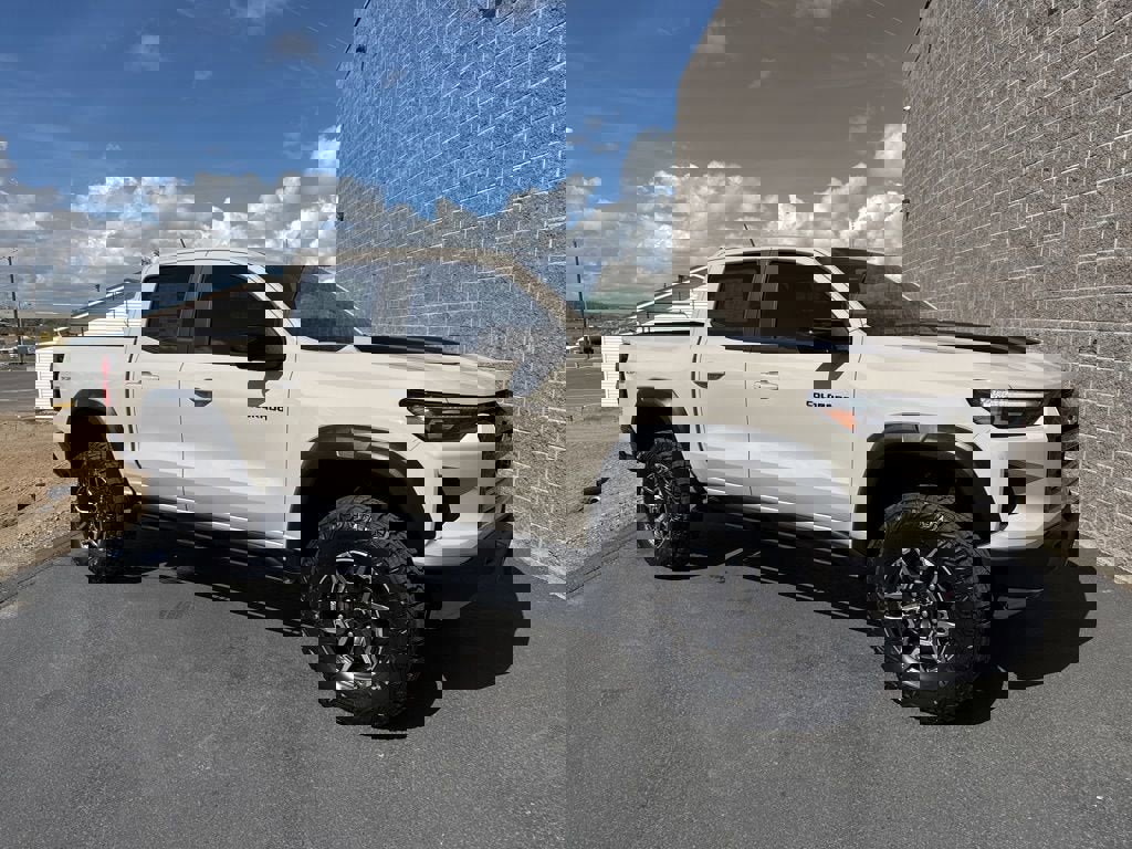 New 2026 Chevrolet Colorado ZR2 w/ Technology Package image 1