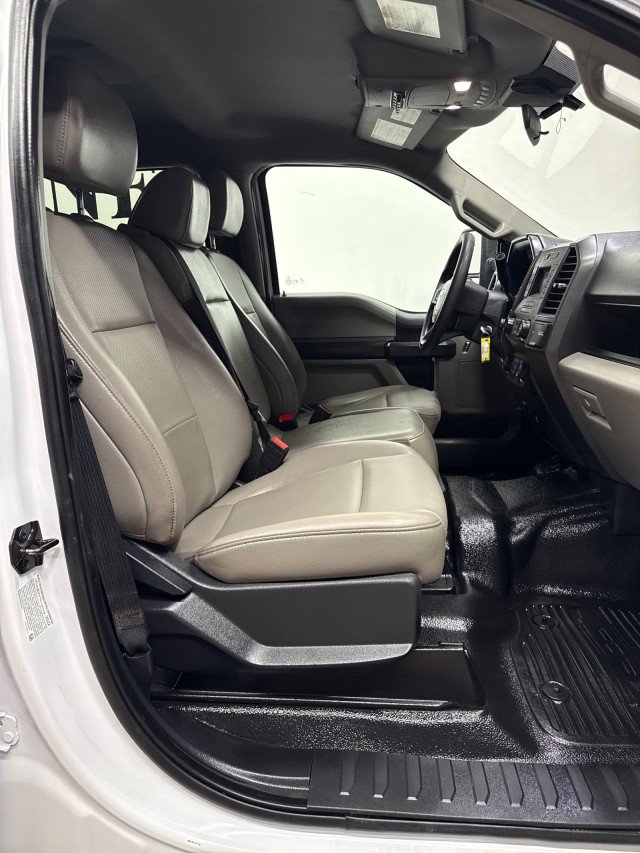 Used 2022 Ford F550 4x4 Crew Cab Super Duty w/ Power Equipment Group image 23