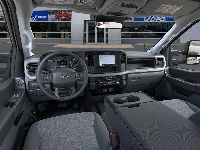 New 2026 Ford F550 4x4 Crew Cab Super Duty image 9