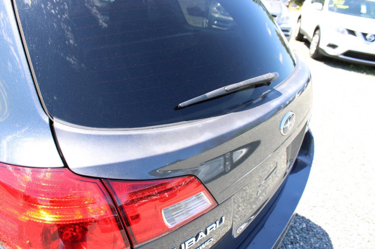 Used 2012 Subaru Outback 2.5i Premium w/ All-Weather Pkg AWD/4WD image 26