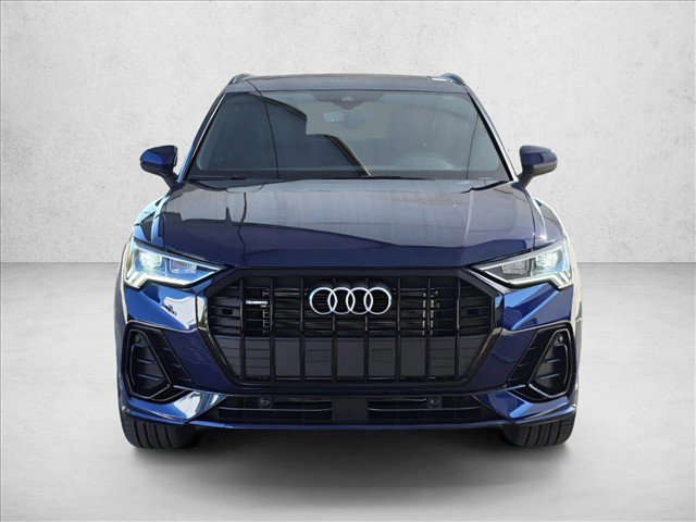 Certified 2025 Audi Q3 2.0T Premium w/ Convenience Plus Package AWD/4WD image 19