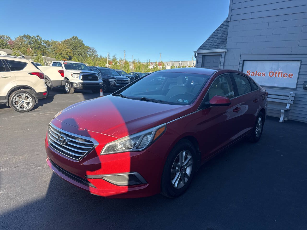 Used 2017 Hyundai Sonata SE FWD image 3