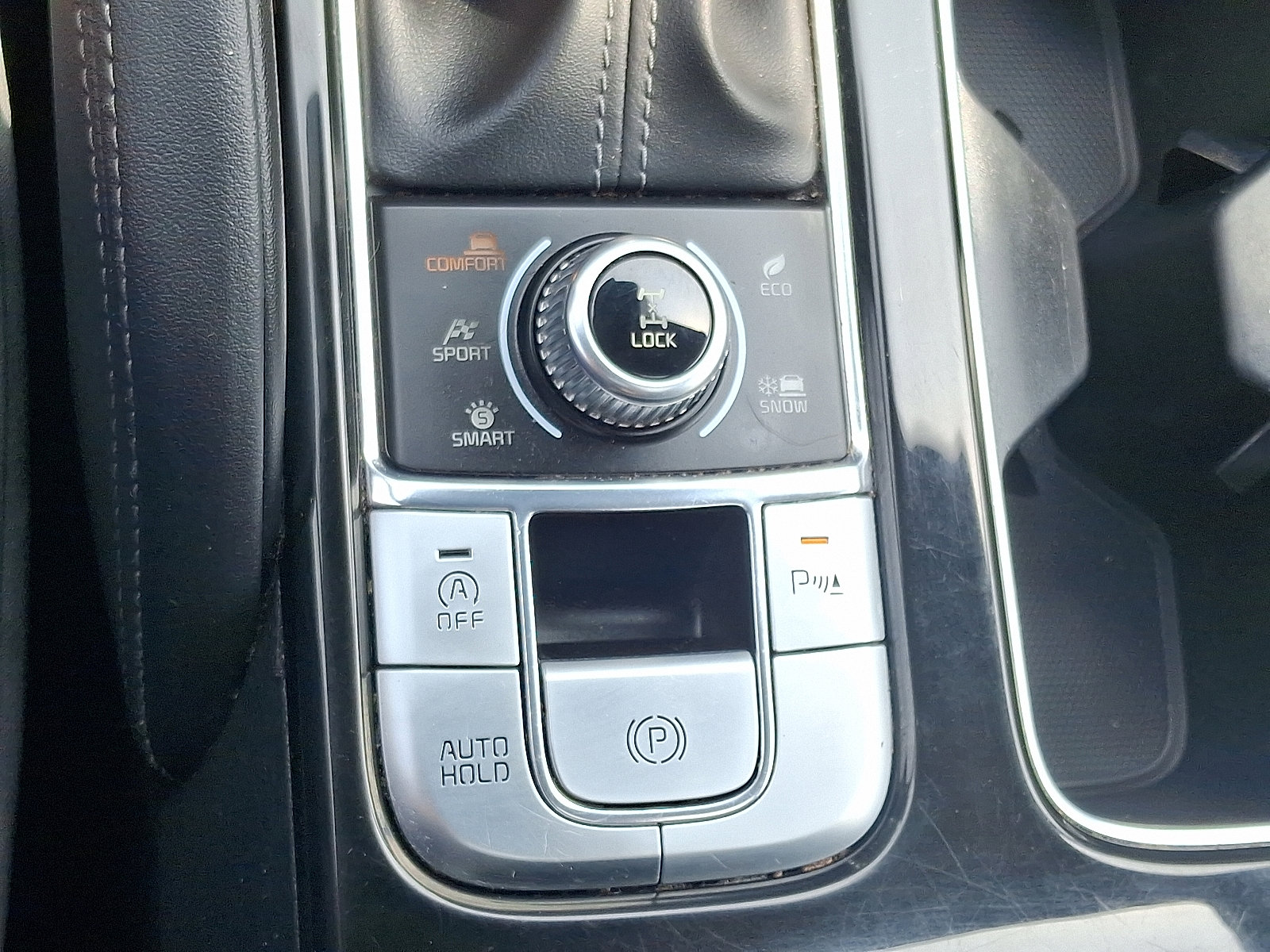 Used 2023 Kia Telluride EX X-Line image 29