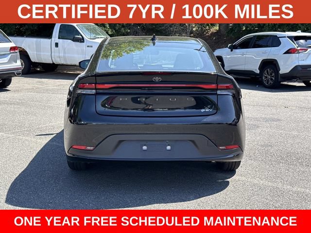 Used 2025 Toyota Prius LE FWD image 3