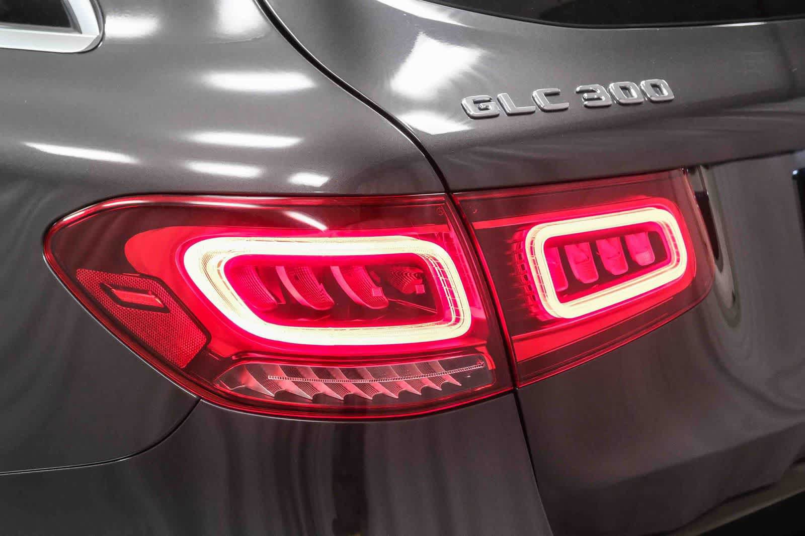 Certified 2022 Mercedes-Benz GLC 300 4MATIC image 7