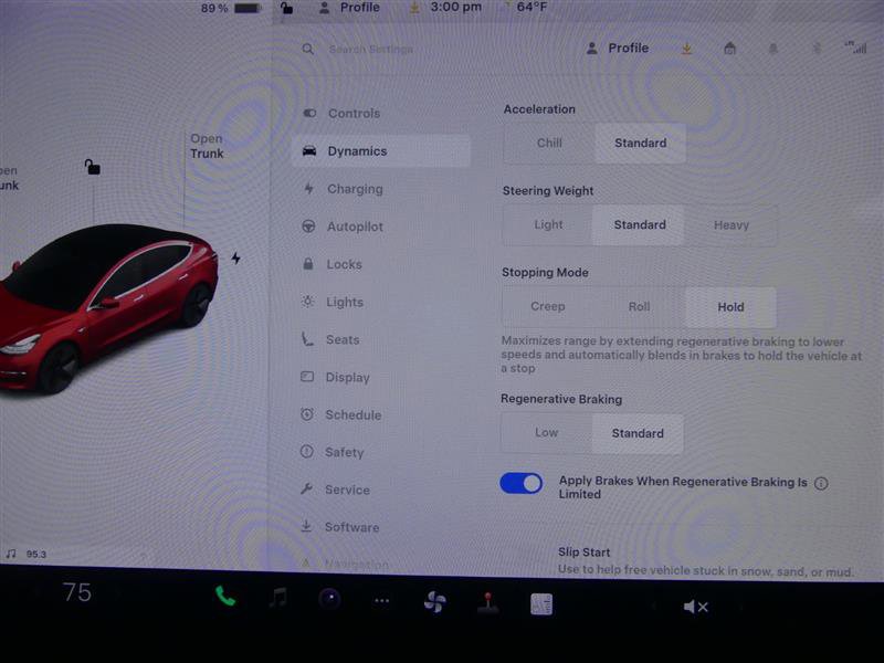 Used 2019 Tesla Model 3 Standard Range Plus image 12