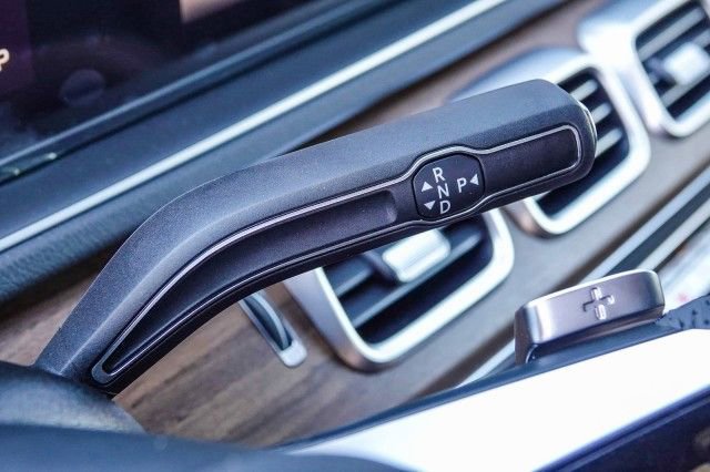 New 2025 Mercedes-Benz GLS 450 4MATIC image 18