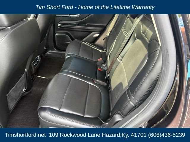 Used 2024 Lincoln Corsair Grand Touring w/ Equipment Group 301A AWD/4WD image 8