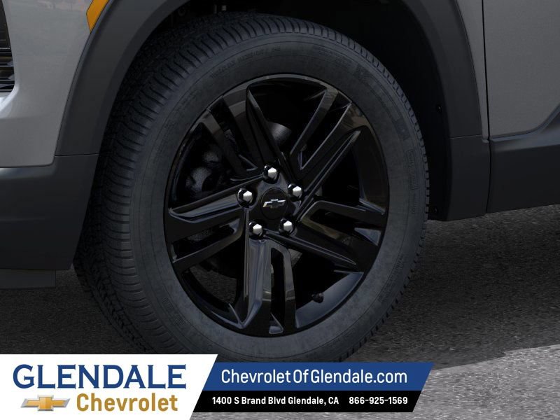 New 2026 Chevrolet TrailBlazer LT w/ Midnight Edition FWD image 9