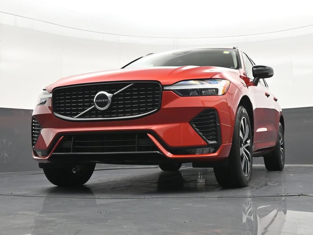 Used 2024 Volvo XC60 B5 Core AWD/4WD image 30