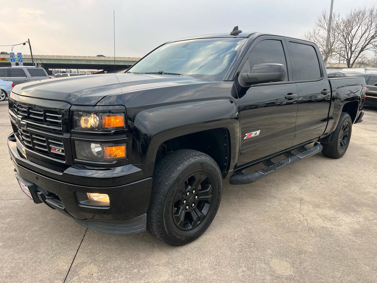 Used 2015 Chevrolet Silverado 1500 LTZ Z71 w/ Midnight Edition AWD/4WD image 3