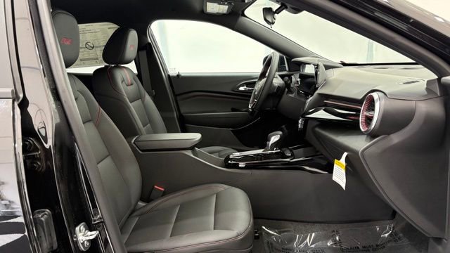 New 2026 Chevrolet Trax RS FWD image 19