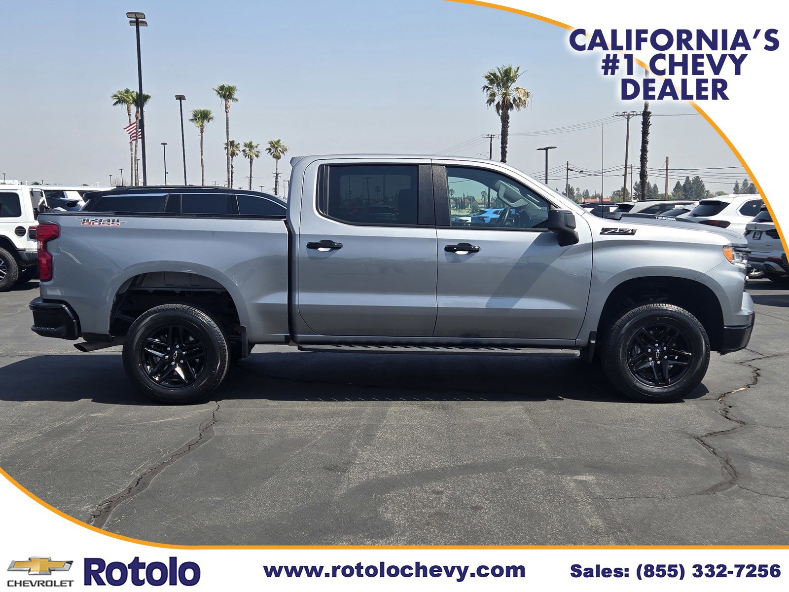 Used 2024 Chevrolet Silverado 1500 LT Trail Boss w/ LPO, Dark Essentials Package image 8