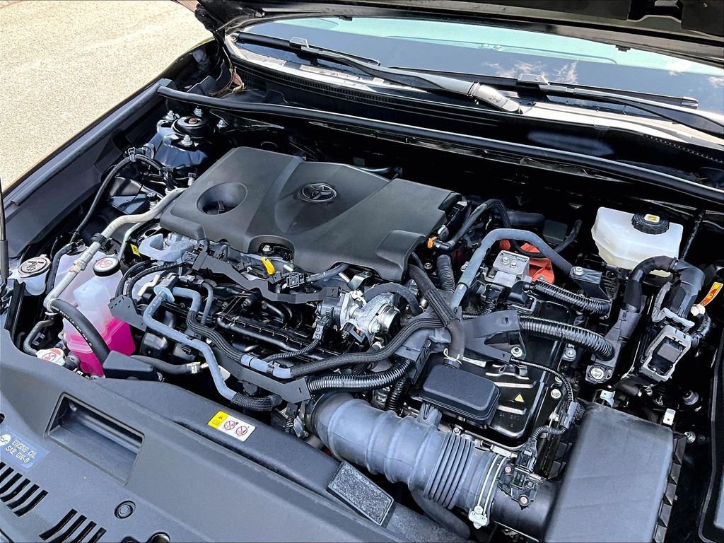 Used 2025 Toyota Camry LE FWD image 35