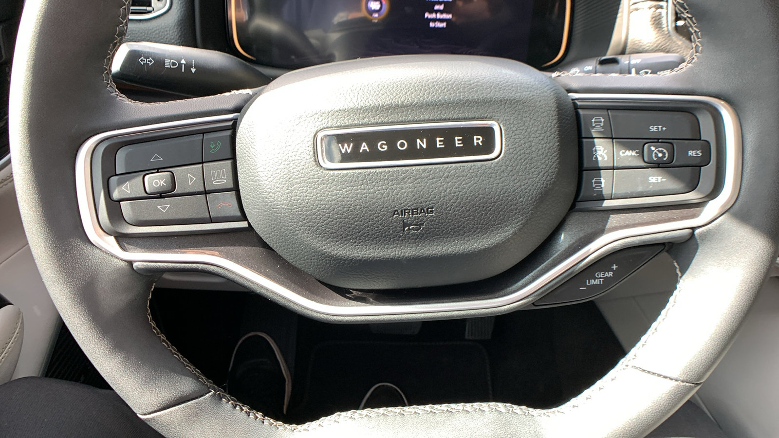 Used 2023 Jeep Wagoneer 4WD w/ Convenience Group I image 13