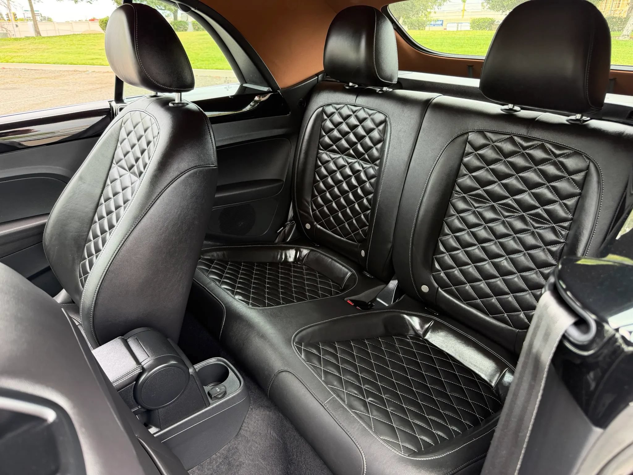 Used 2019 Volkswagen Beetle 2.0T Final Edition SEL FWD image 17