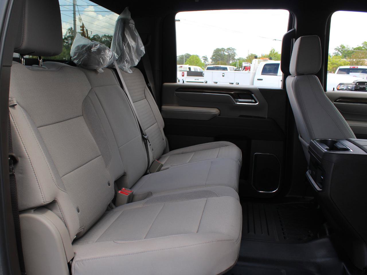 Used 2024 Chevrolet Silverado 2500 LT w/ Safety Package image 40