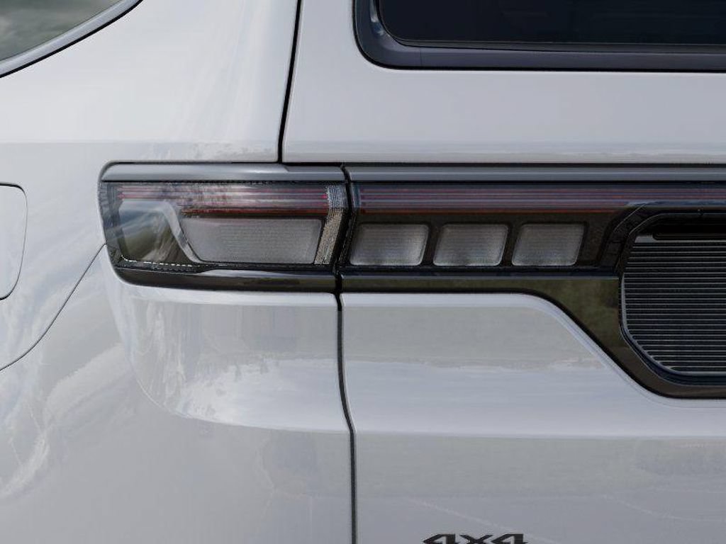 New 2026 Jeep Grand Wagoneer Limited w/ Premium Group II AWD/4WD image 9