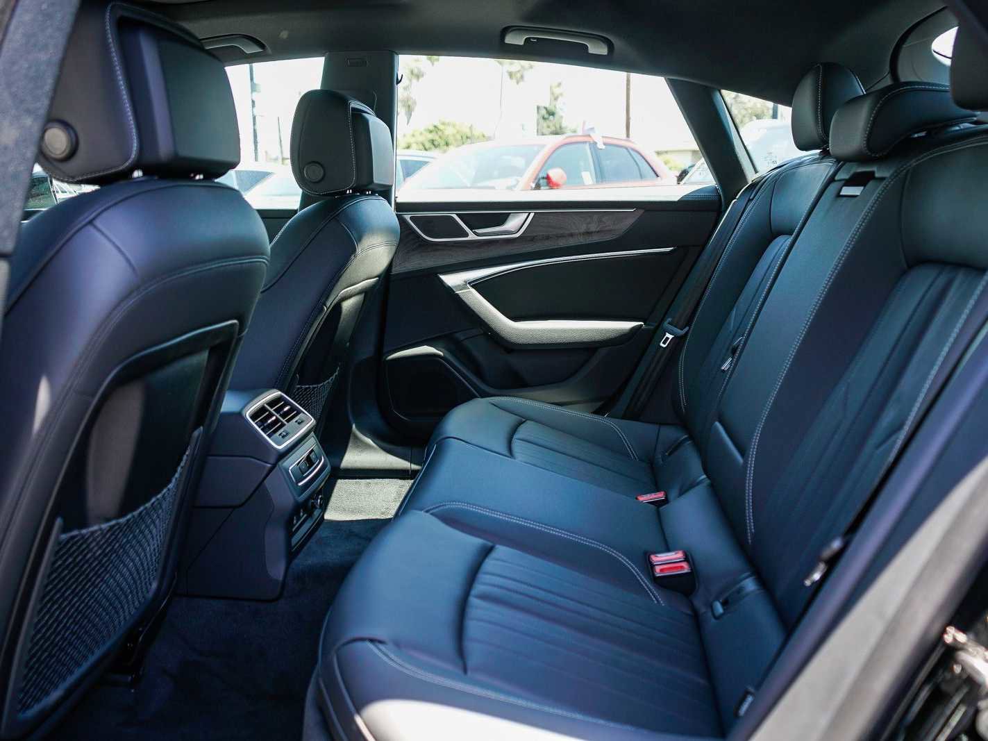 New 2025 Audi A7 3.0T Premium AWD/4WD image 18