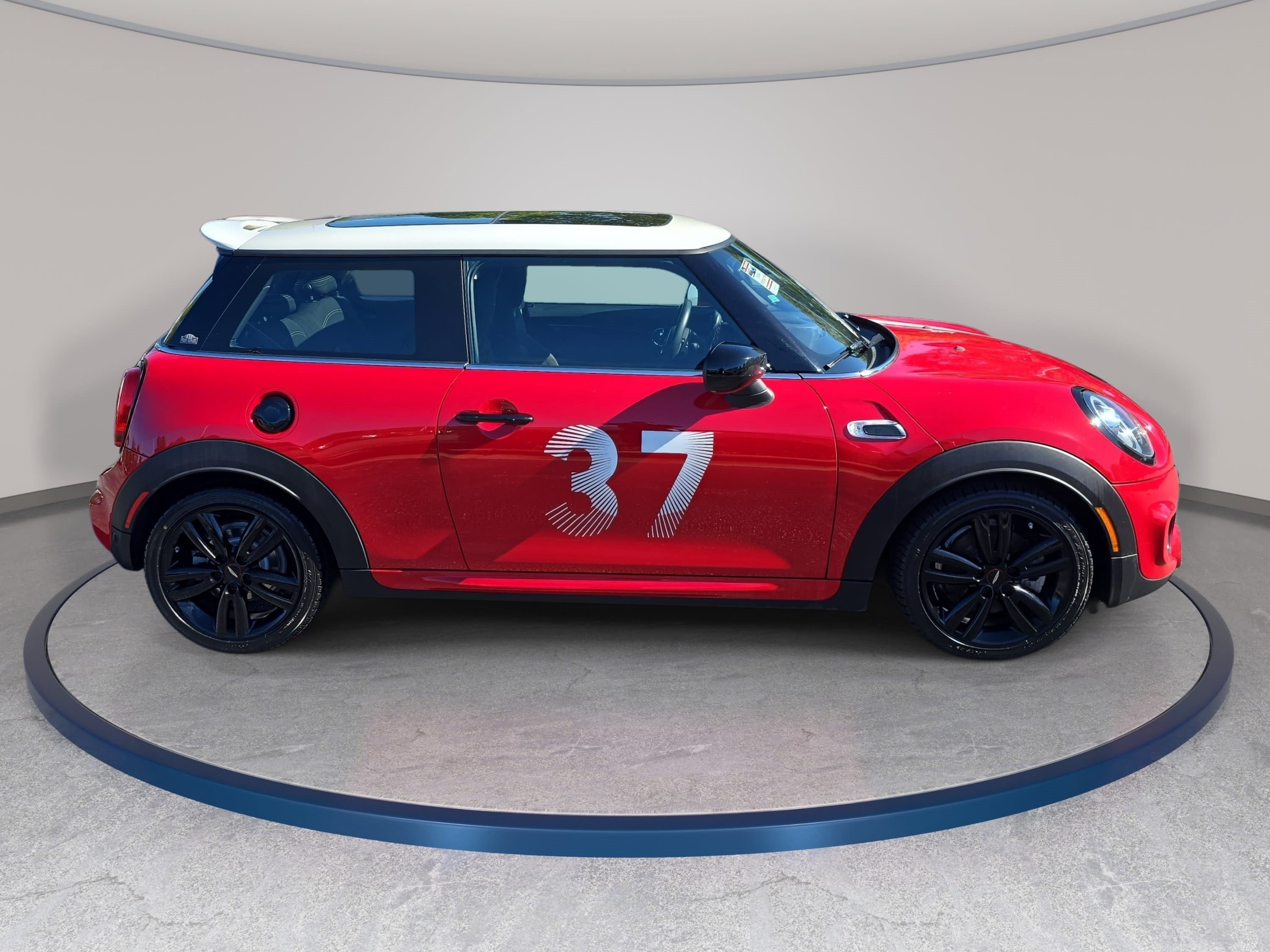 Used 2021 MINI Cooper S w/ 6.5" Touchscreen Package FWD image 4