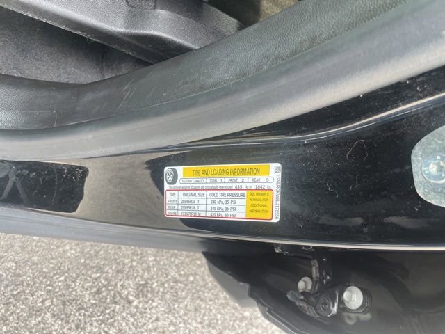Used 2020 Chevrolet Traverse LT FWD image 12