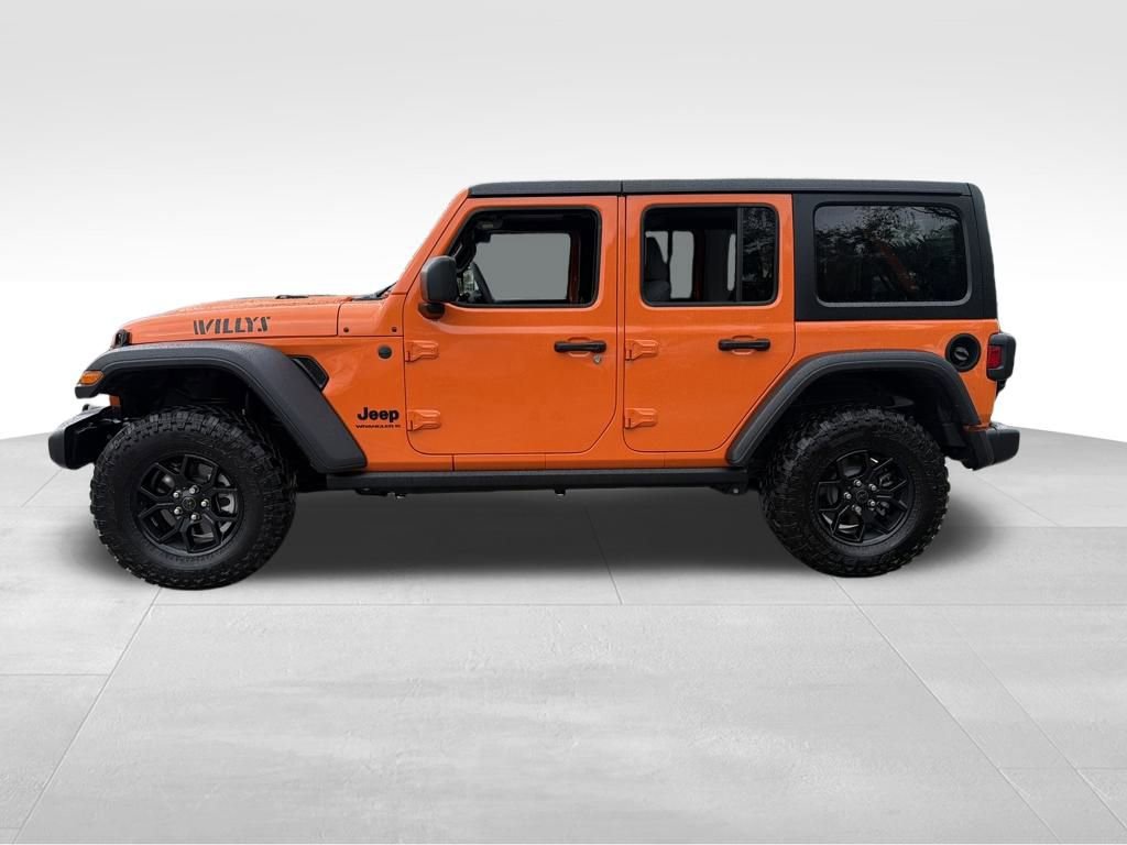 Used 2025 Jeep Wrangler Willys image 4