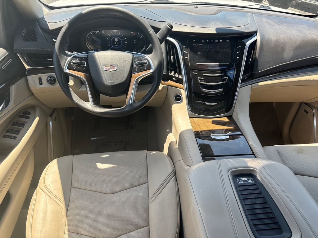 Used 2020 Cadillac Escalade Luxury RWD image 23