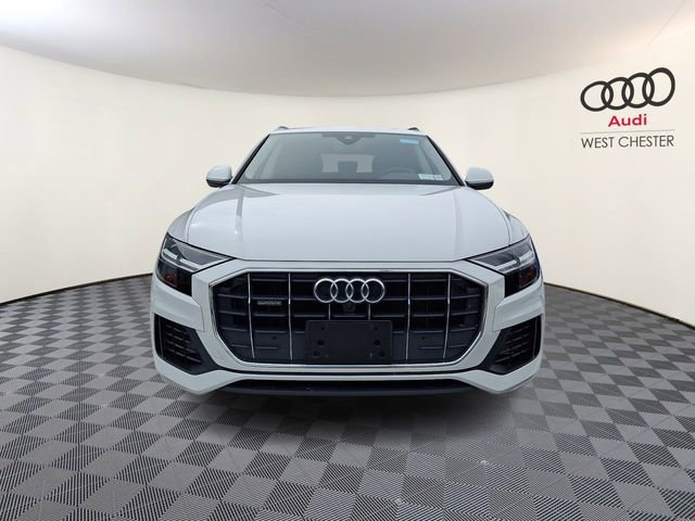 Used 2019 Audi Q8 Premium Plus w/ Premium Plus image 2