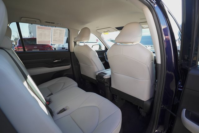 Certified 2024 Toyota Grand Highlander Limited image 15