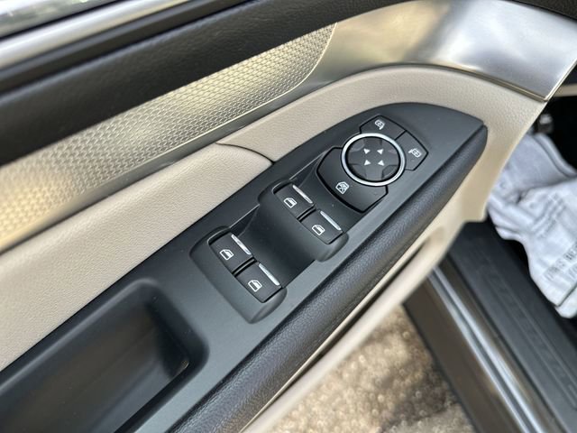 Used 2018 Ford Explorer XLT w/ Equipment Group 202A image 17