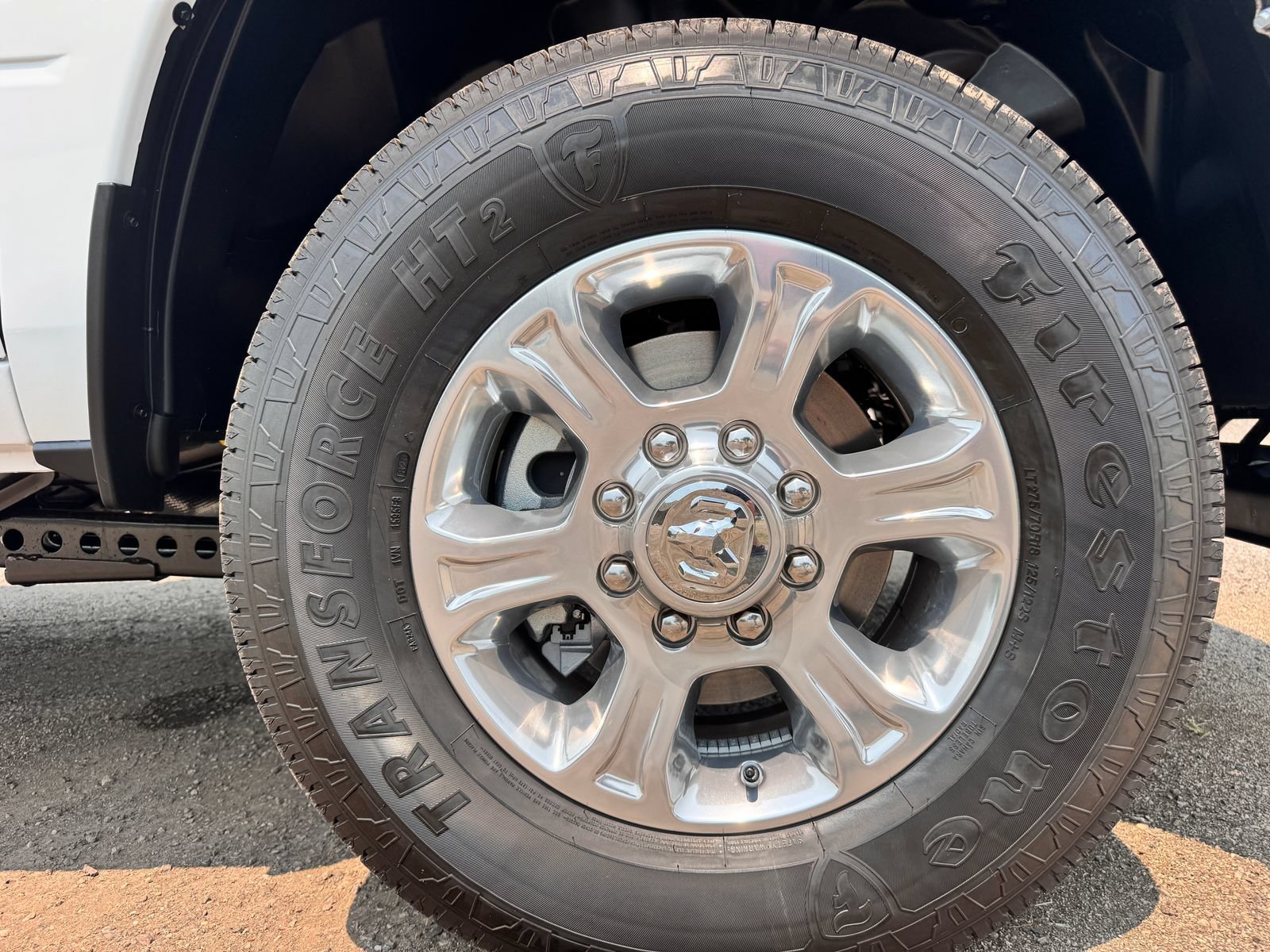 New 2026 RAM 2500 Big Horn AWD/4WD image 24